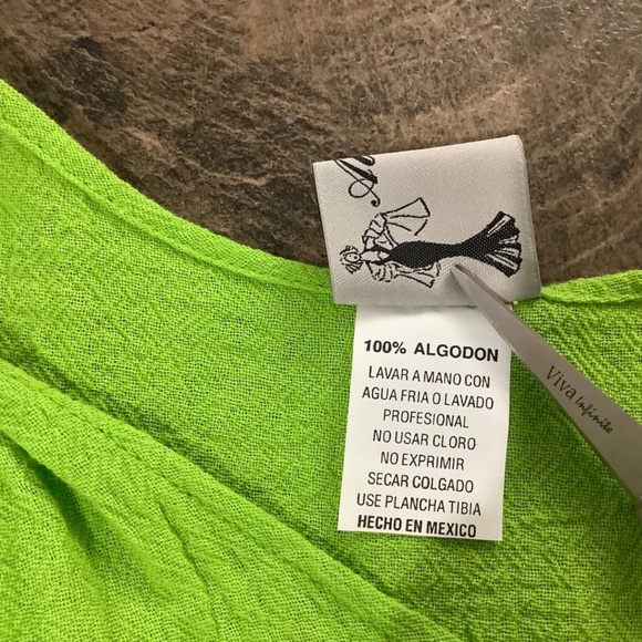 Lime cotton top MEDIUM made in Mexico - Picture 4 of 5